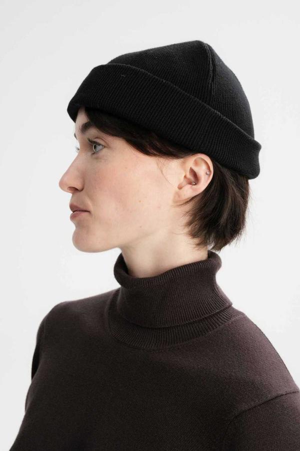 MELA Mütze LESH black