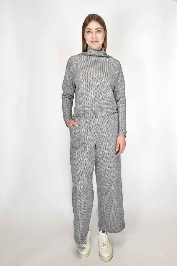 Faire Hose mit weitem Schnitt aus Bio-Baumwolle von LUMEN ORGANIC