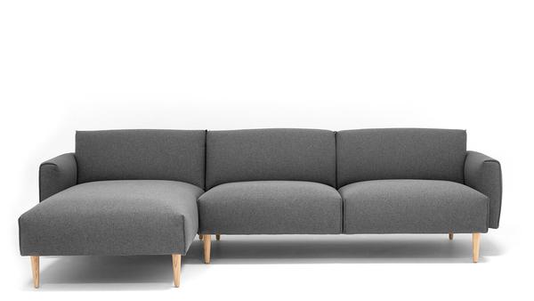 Geräumiges Familiensofa für das Wohnzimmer skandinavisches Design