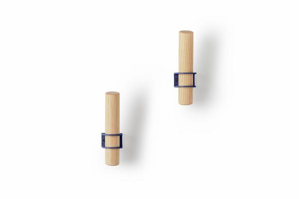 Wandhaken Holz & Metall blau Design