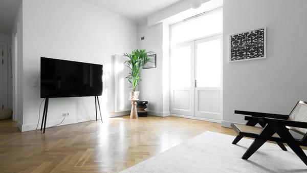 TV-Ständer JALG XL 55-75 Zoll
