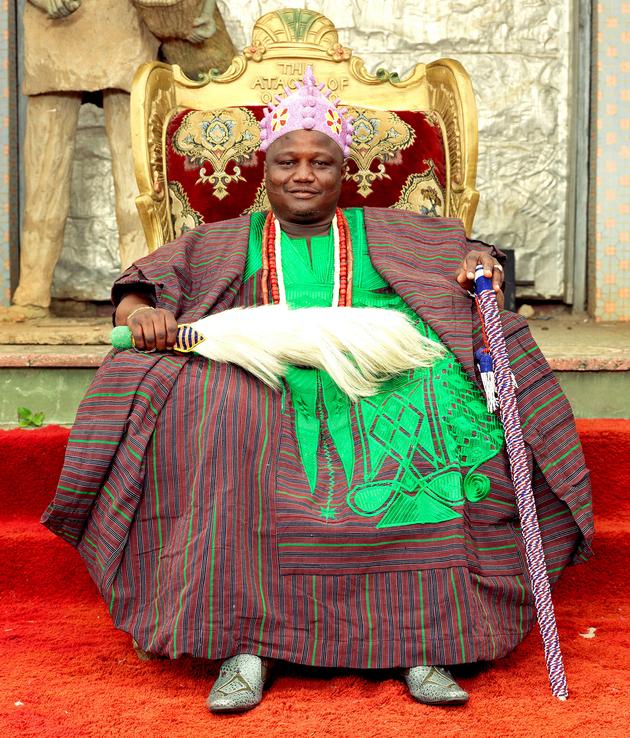 HRM Oba Jumoh Oyetunji Olanipekun Laroye II, Atogja of Osogboland – 2012 | Edition 3, 1/3, Serie 
