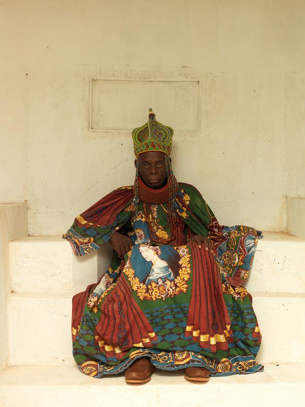 HRM Obi James Ikechukwu Anyasi II, Obi of Idumuje Unor -­ 2012 | Edition 3, 1/3, Serie 