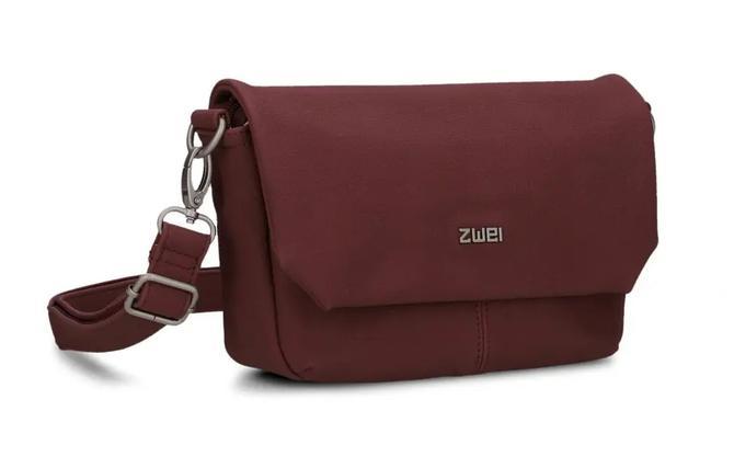 Zwei MADEMOISELLE M40