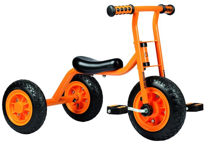 KLEINES DREIRAD ...der Einstieg zum Treten von Pedalen !