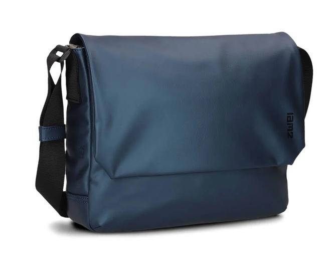 Zwei CARGO CA130 metallic blue