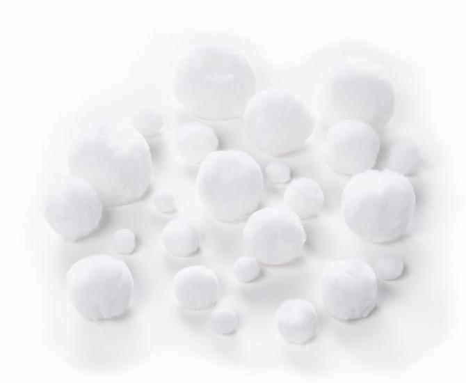 Pompons, 100 Stück in weiß, sortiert in verschiedenen Größen (10 - 50 mm), 
