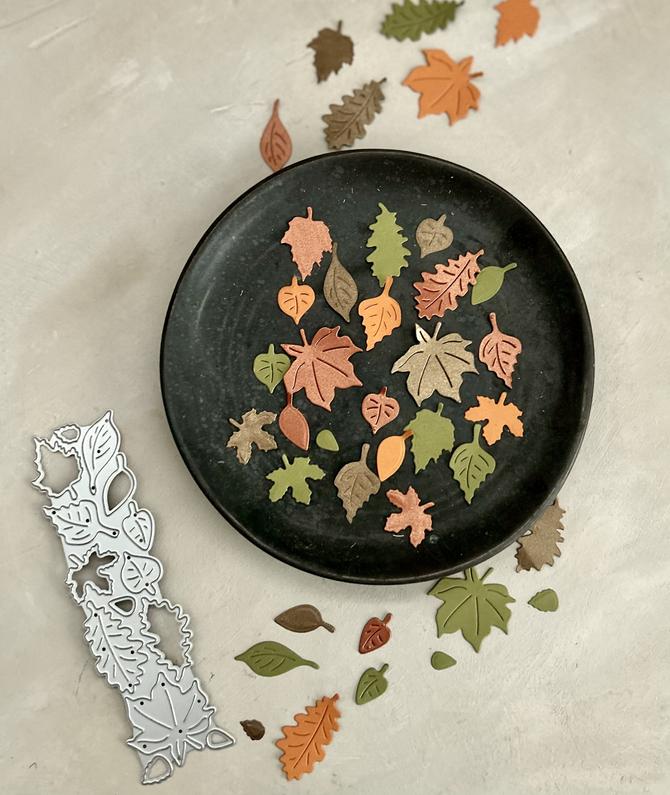 Stanzschablone Herbst Blätter Laub Mix, 4x14cm