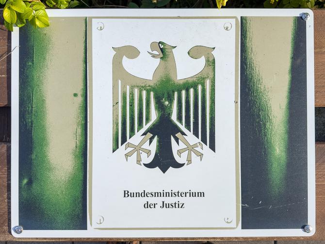 Signs of Control Ausstellungsplatte 21