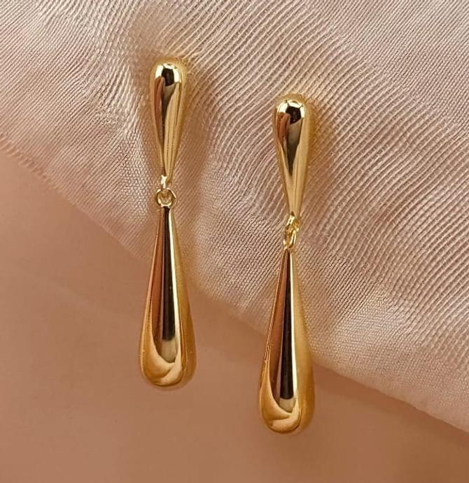   Aqua Dulce SHINY DROP EARSTUDS 6174