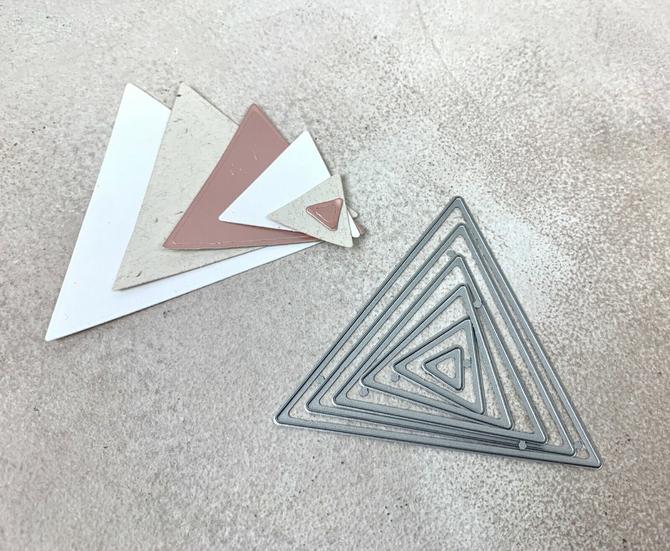 Stanzschablone Dreiecke Set, bis 7x8 cm ,6-tlg.