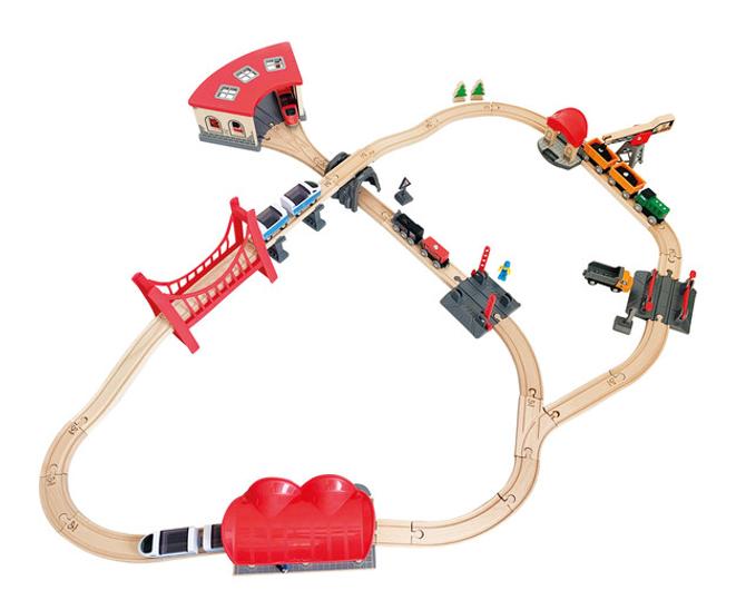 Eisenbahn-Set XXL ...da kommt Freude auf !