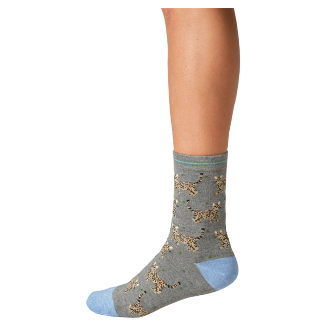 Thought  CATS AND DOGS BAMBOO CREW SOCKS 
