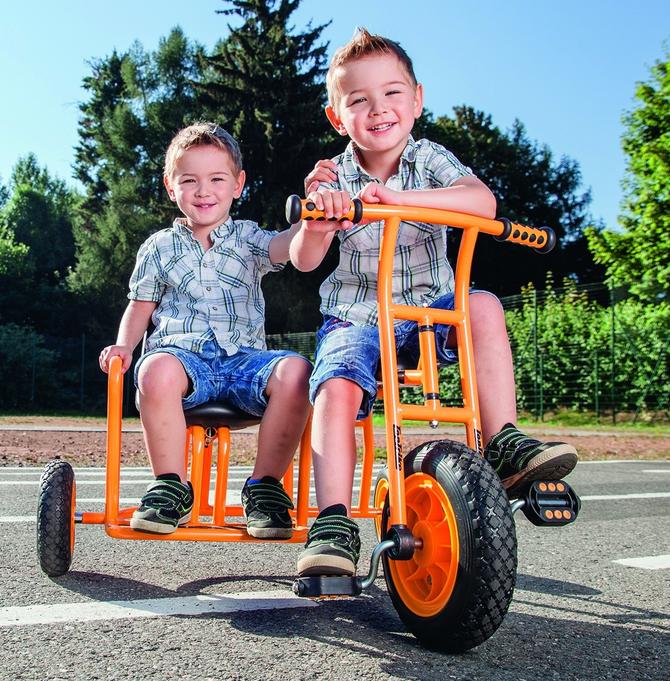 DREIRAD "SEITENWAGEN" ....das besondere Cruiser-Erlebnis !