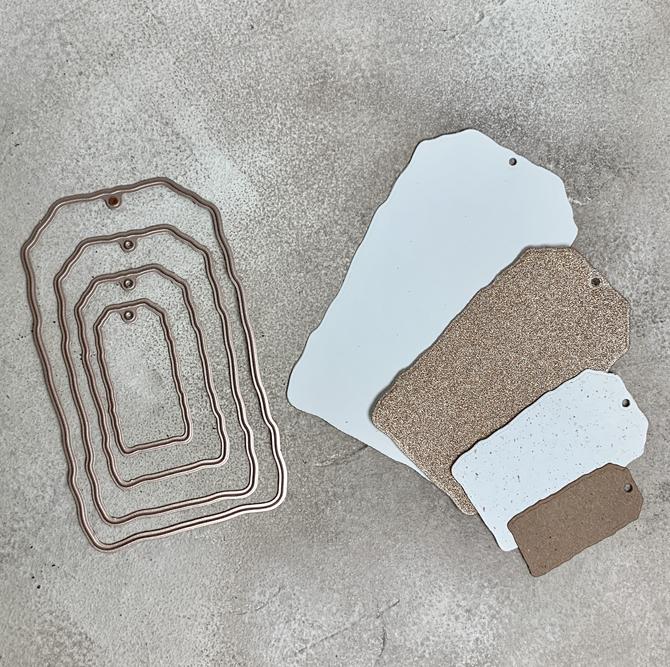 Stanzschablone Geschenkanhänger tags vintage light , bis 7x12cm, 4-tlg. 