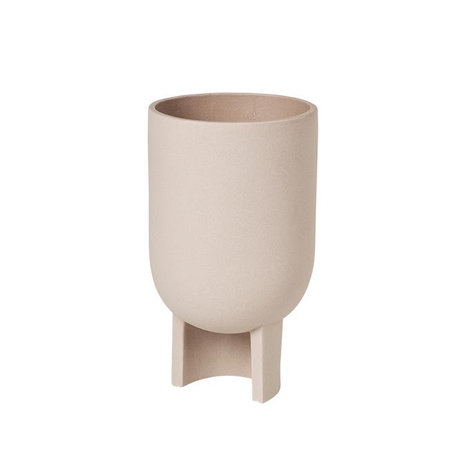 "Serene" Blumentopf mittel in Sand von Kristina Dam