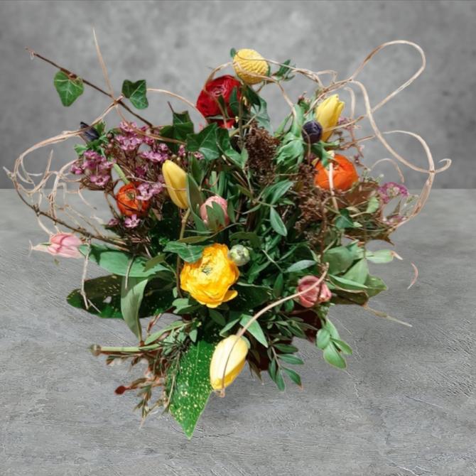 Zappeliger Frühlingsstrauß