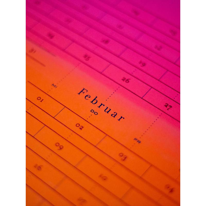 2026 Days & Dots Wandkalender /2026 Double Sided Calendar | Neon Farbverlauf / Fluorescent Gradation | Artikelnummer: daysanddots_2026_sunrise