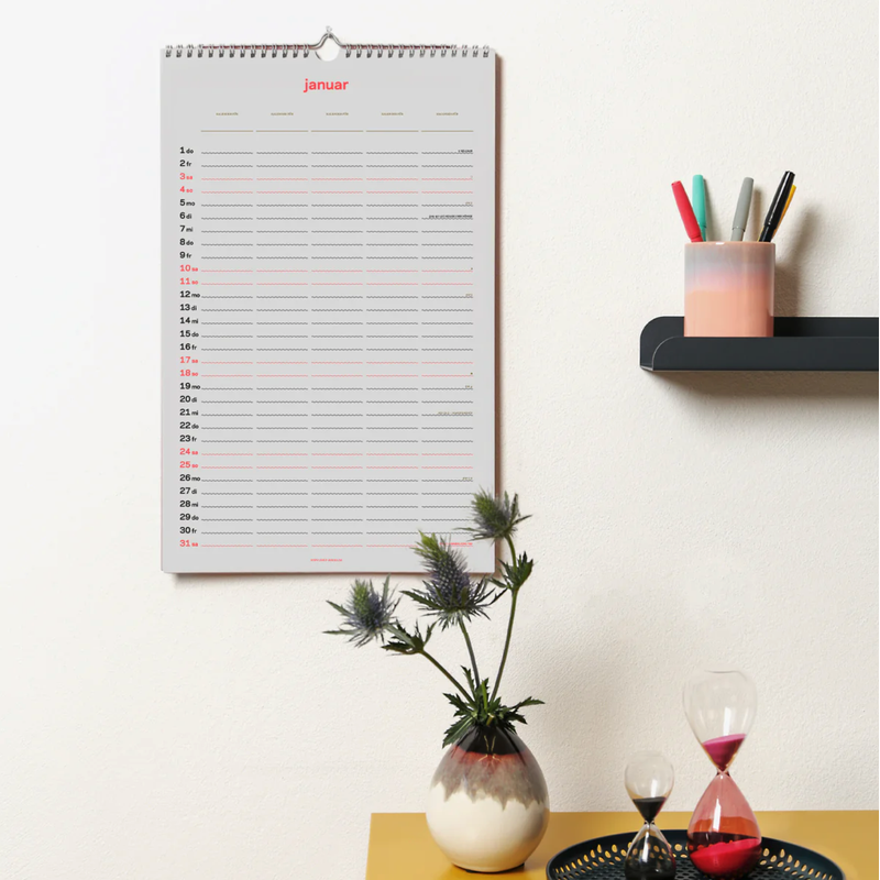 2026 Familienkalender / 2026 Monthly Family Planner  | mit 5 Spalten / with 5 rows | Artikelnummer: rikiki_familienkalender