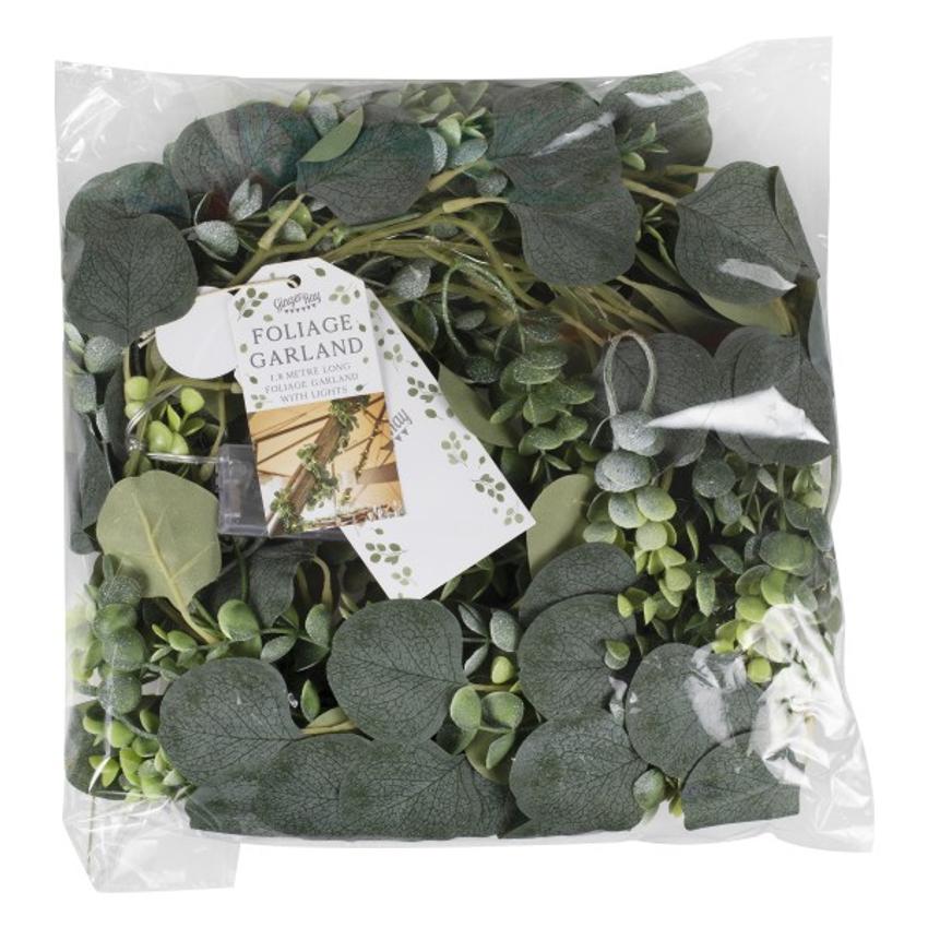 1 Foliage Garland - foliage with string lights