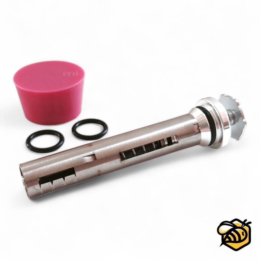 Lieferumfang des InstantVap Compact 18V: Reinigungskappe, Ersatz-O-Ringe und Oxalsäurespender