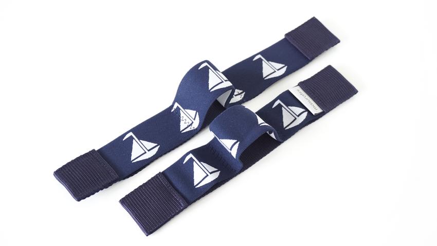 Maritimes, blaues Bogen-Bänderset mit Segelbooten für das masuratini Violine Flight Case.