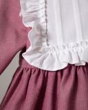 Kleid in Beerenton mit Rüschenbesatz
