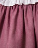 Kleid in Beerenton mit Rüschenbesatz