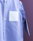 Jungenhemd in rauchblau mit aufgesetzter Tasche in mint