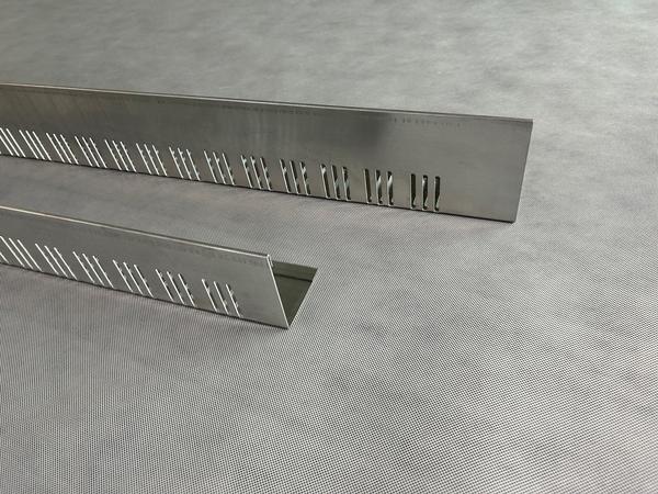 ROOOFER Kiesfangleiste Universal-Wendeschiene