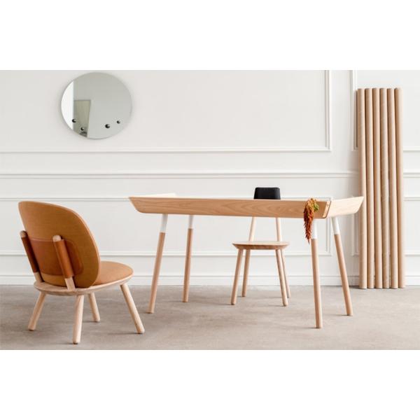 Start für den Herbstsale: 20% auf minimalistische Tische, Stühle und Beistelltische aus Massivholz!