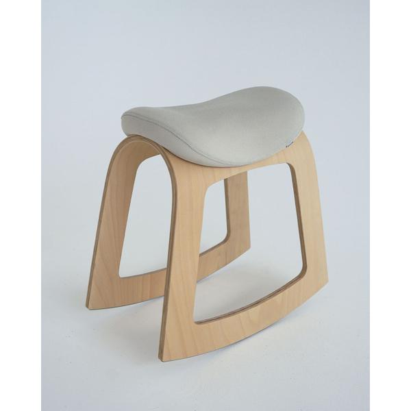 Schaukelhocker für Büro und Homeoffice in creme