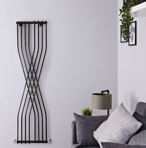 Design Handtuchheizkörper  – vertikal - 1775mm x 450mm, 925W – Schwarz - Xcite1