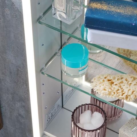 Moderner Spiegelschrank mit LED- Beleuchtung 600mm x 750mm - Athos 2