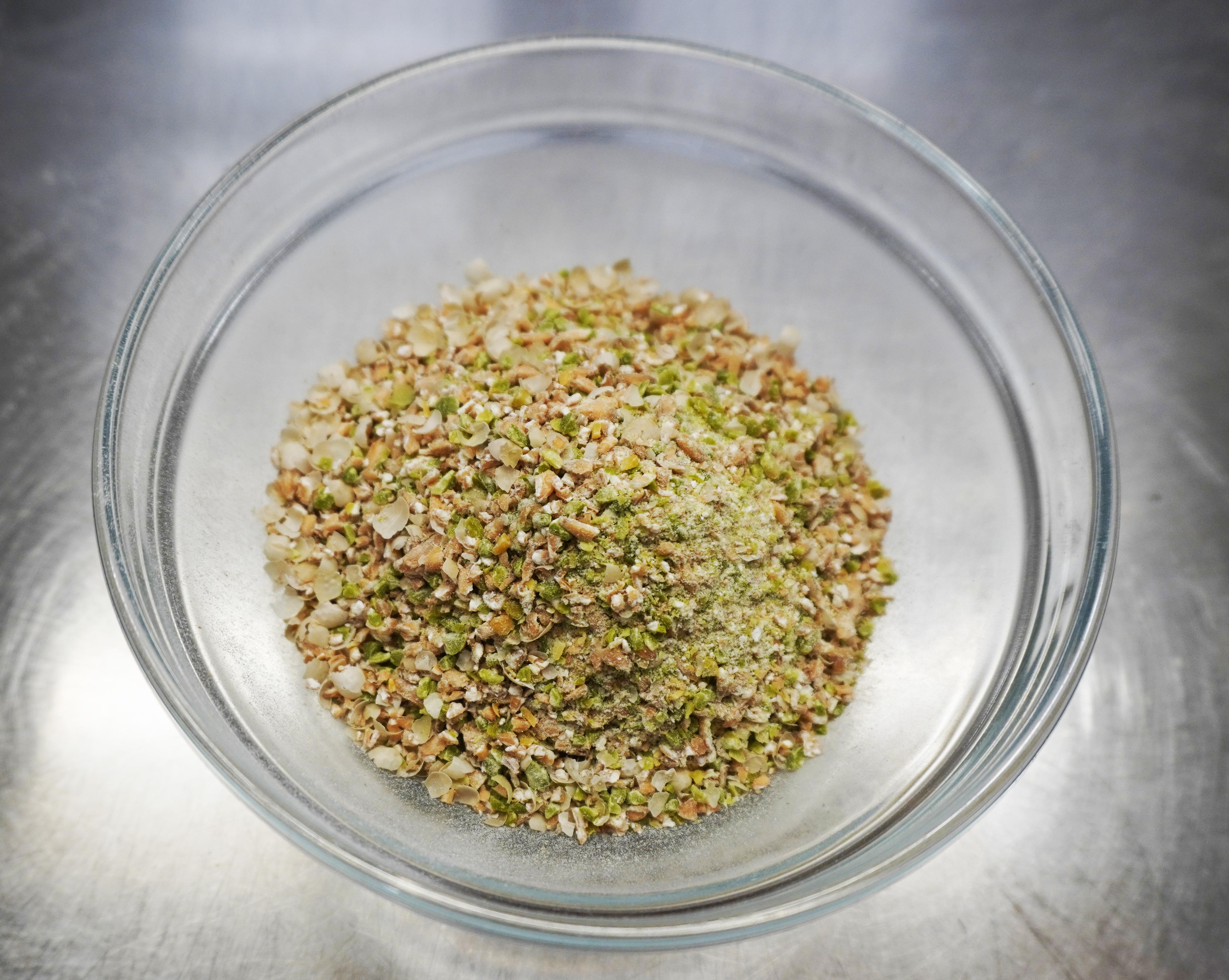 Dinkel Erbsen Grütze fein geschrotet