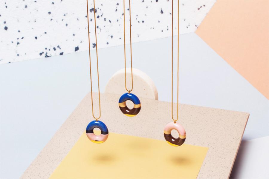 Schmuckdesign aus dem Baltikum - perfektes Weihnachtsgeschenk für stilbewusste Frauen!