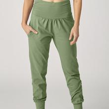 Lotuscrafts Organic Womens Yoga Pant Oil Green von Lotuscrafts
