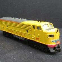 Minitrix 2961 312 US Diesellok F7 A Unit Nr. 510 Union Pacific ohne Motor gelb N-Spur N von Minitrix