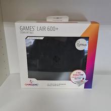Gamegenic Games Lair 600+ Black/Orange - Asmodee von Asmodee