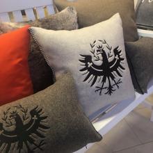 Kissen Tiroler Adler 45x45cm von CHILLISY HOME