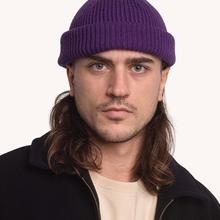 OLOW Falco Merinowoll-Beanie Violett von Olow