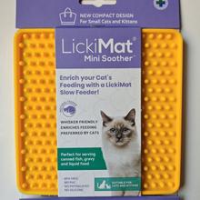 LickiMat Schleckmatte Slow Feeder von Innovative Pet Products