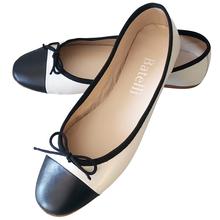 BALLERINAS TWO-TONE (BEIGE-SCHWARZ) von Batelli