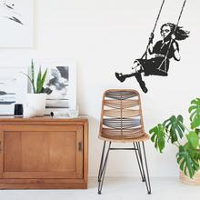 Wandsticker MÄDCHEN AUF SCHAUKEL Banksy Streetart  von Urban ART Berlin