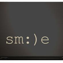 SMILE Laptop Sticker HAPPINESS IS HOMEMADE  von Urban ART Berlin