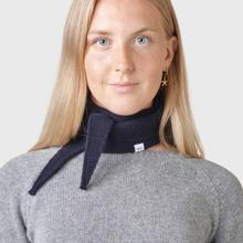 Klitmøller Violet Small Knit Scarf Merino Wollschal navy von Klitmøller
