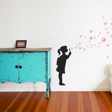 SEIFENBLASEN MÄDCHEN 2C Wandsticker Kinderzimmer Wandtattoo Wallart von Urban ART Berlin