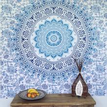 Boho-Style Wandbehang, indische Tagesdecke Mandala Druck - blau/türkis/weiß von Guru