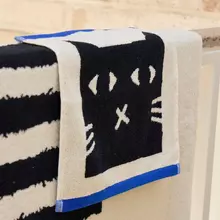 Donna Wilson Lazy Cat Towels von Donna Wilson