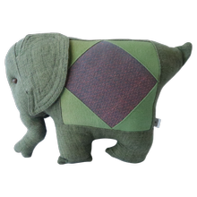 Stofftier Elefant YATTA von Sana Hastakala